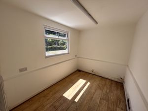 Photo 16- click for photo gallery